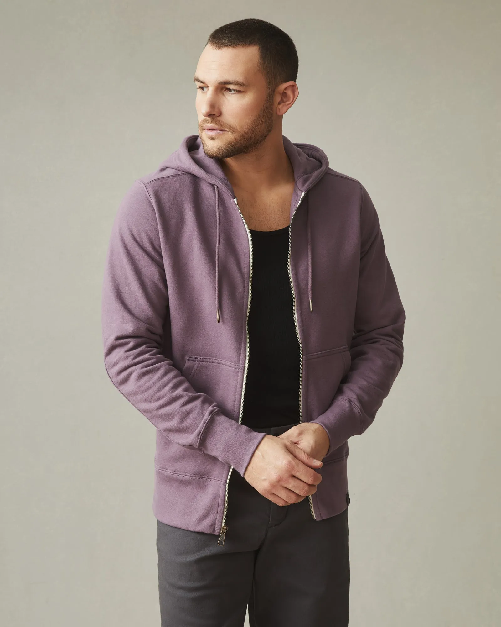 Classic Full Zip - Black Plum