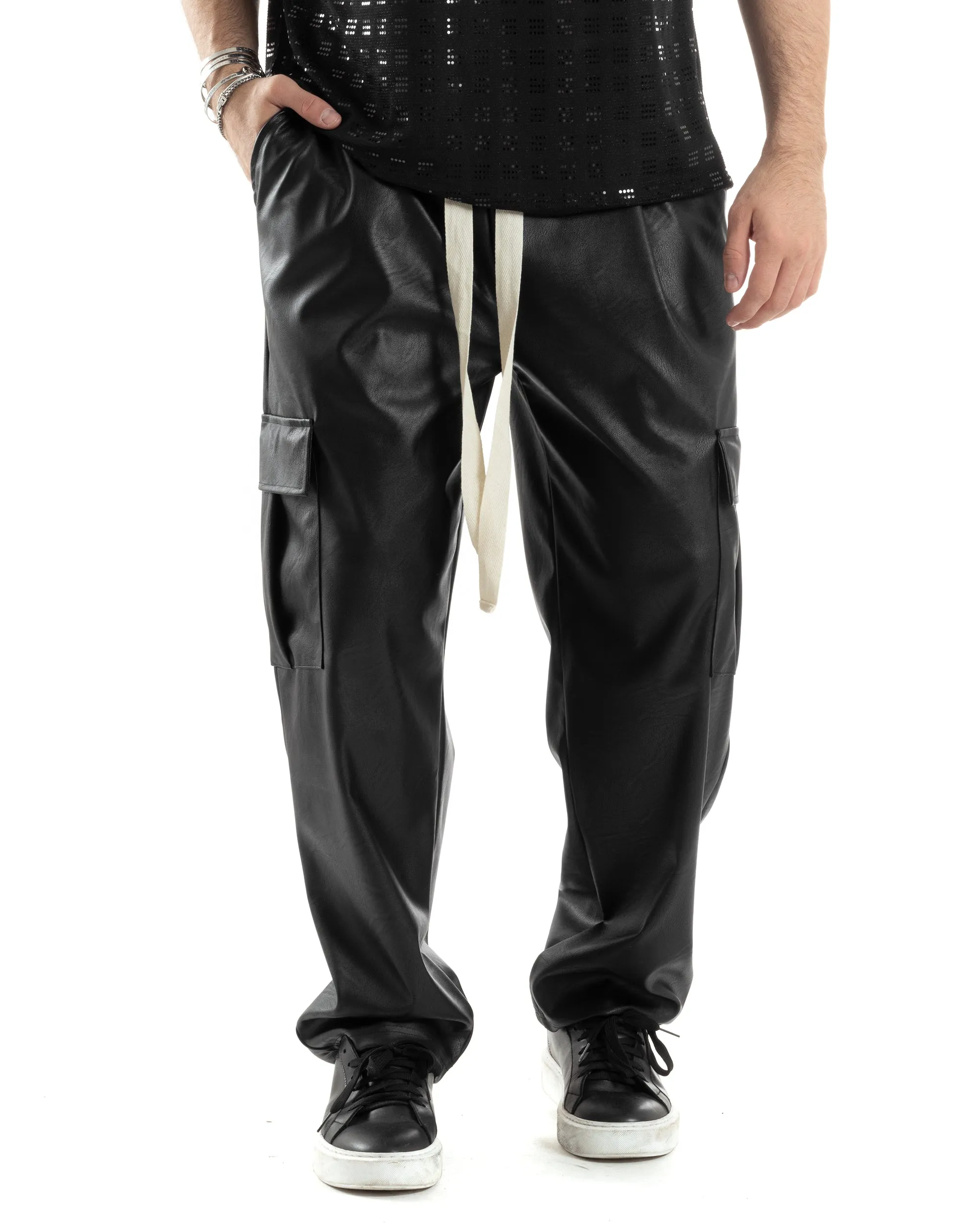 Pantaloni Ecopelle Uomo Regular Fit Pantalaccio Cargo Jogger Con Tasconi Tinta Unita Nero GIOSAL-P6094A