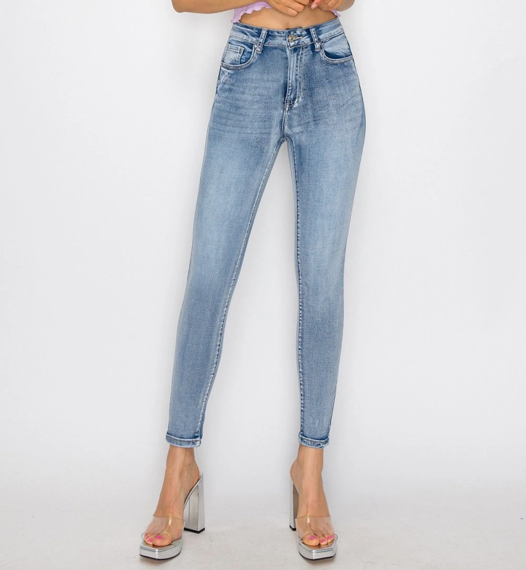 SKINNY JEANS LISOS TIRO ALTO 90330